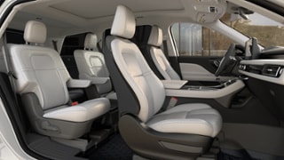 2025 Lincoln Lincoln Aviator Internal Image 1